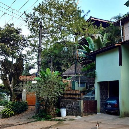 Suite Som Do Mar Da Vermelha Do Centro Ubatuba Exterior photo